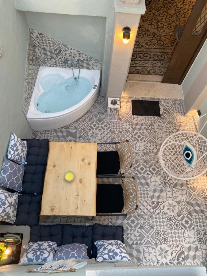 Kyrangelo Traditional House With Outdoor Jacuzzi Koskinou  Esterno foto